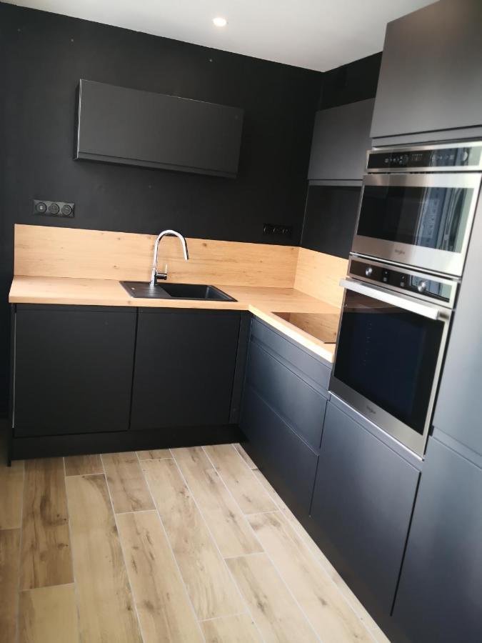 Studio Moderne, Place Parking Prive, Emplacement Ideal A 100 M Du Lac. 안시 외부 사진
