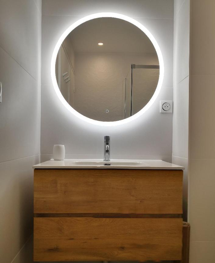 Studio Moderne, Place Parking Prive, Emplacement Ideal A 100 M Du Lac. 안시 외부 사진